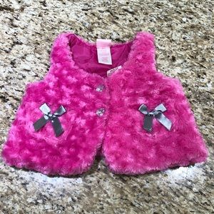 Nannette Girl Pink Faux Fur Rhinestone Button Silver Bow Winter Vest 3T